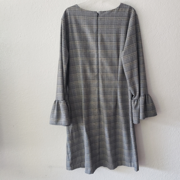 White House Black Market Long Sleeve Dress - Picture 5 of 10